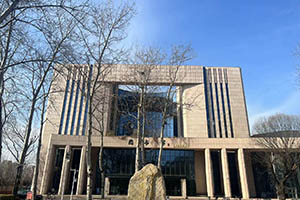 对外经济贸易大学国际高中校园环境