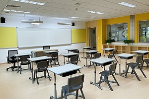 成都新津墨尔文学校教室