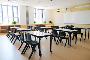 成都新津墨尔文学校餐厅
