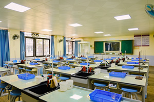 雷纳森英豪国际学院校园环境